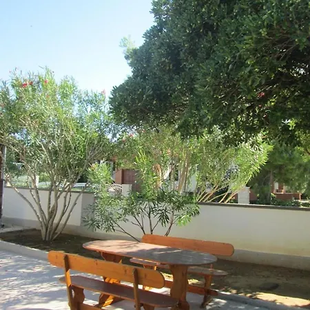 Apartment Studio Fuer 3 Personen Ca 35 Qm In Privlaka, Dalmatien Norddalmatien Privlaka (Zadar)